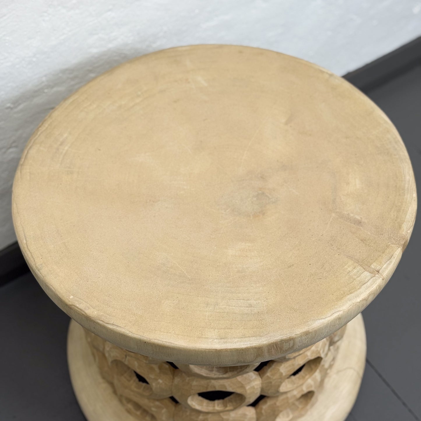Natural Donut Stool - Cameroon