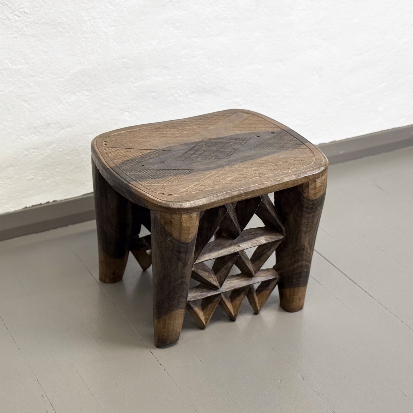 Nupe Table - Nigeria