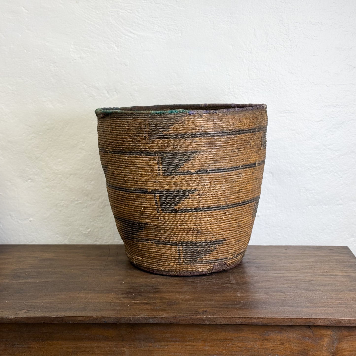 Large Tutsi Basket - Rwanda