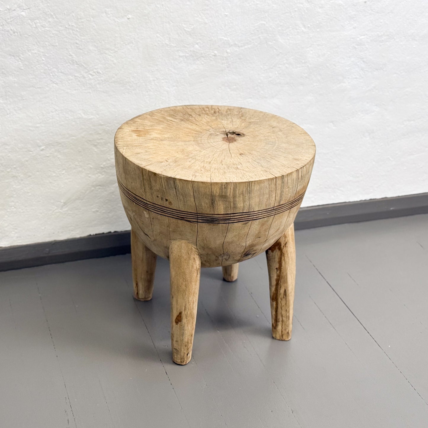 Round Timber Side Table - Cameroon