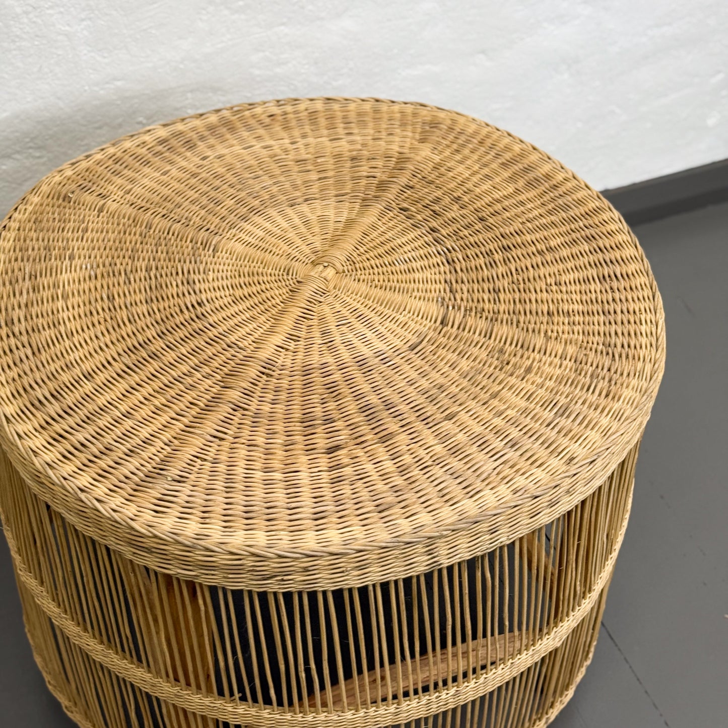 Round Natural Malawi Table