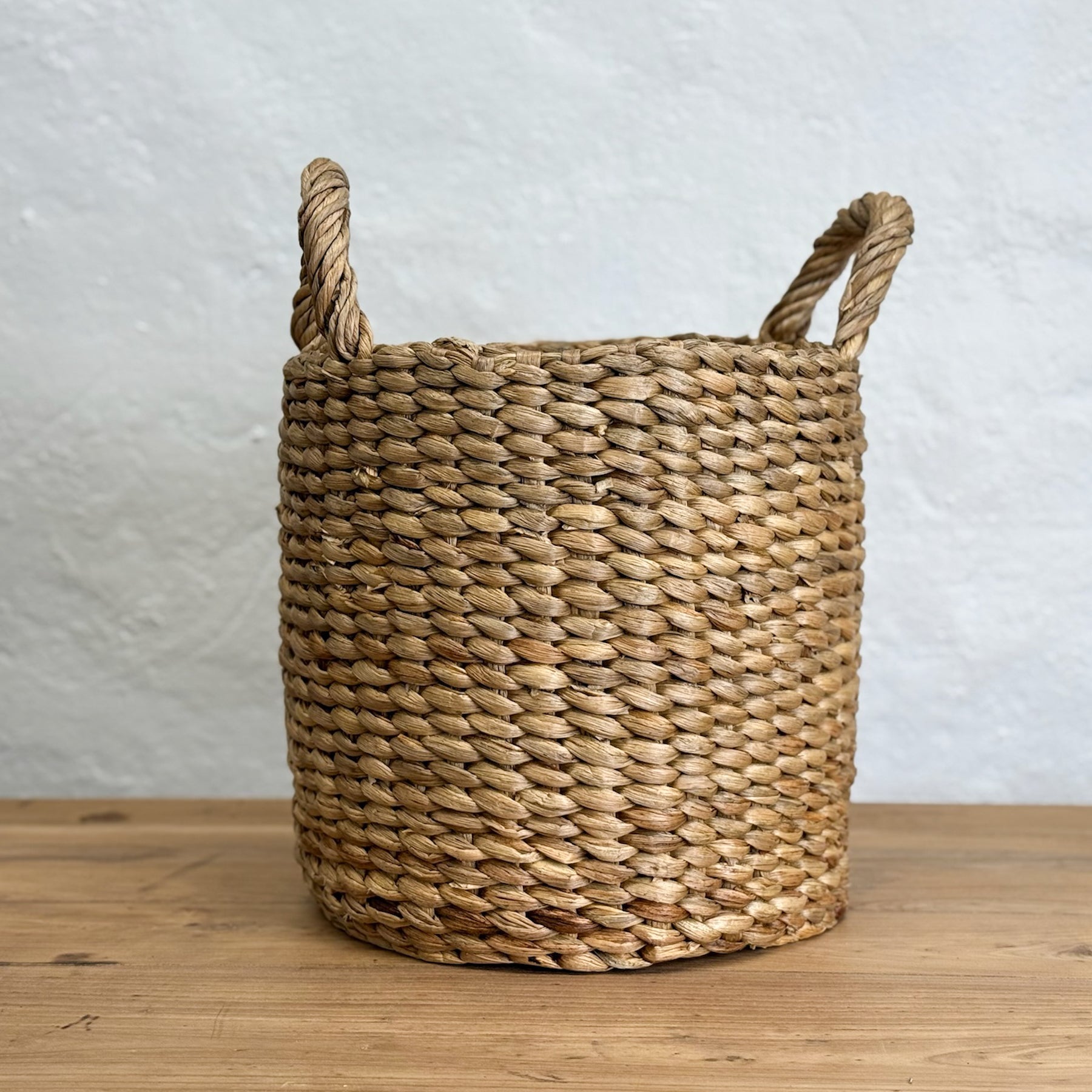 Round Water Hyacinth Basket with Handles