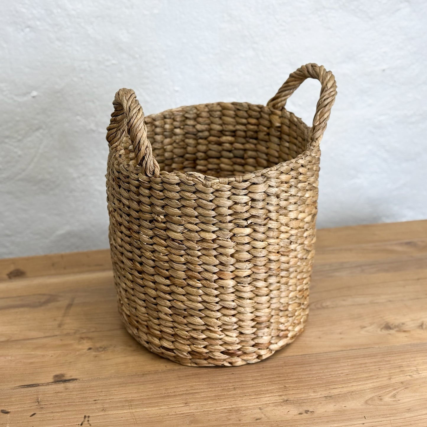 Round Water Hyacinth Basket with Handles