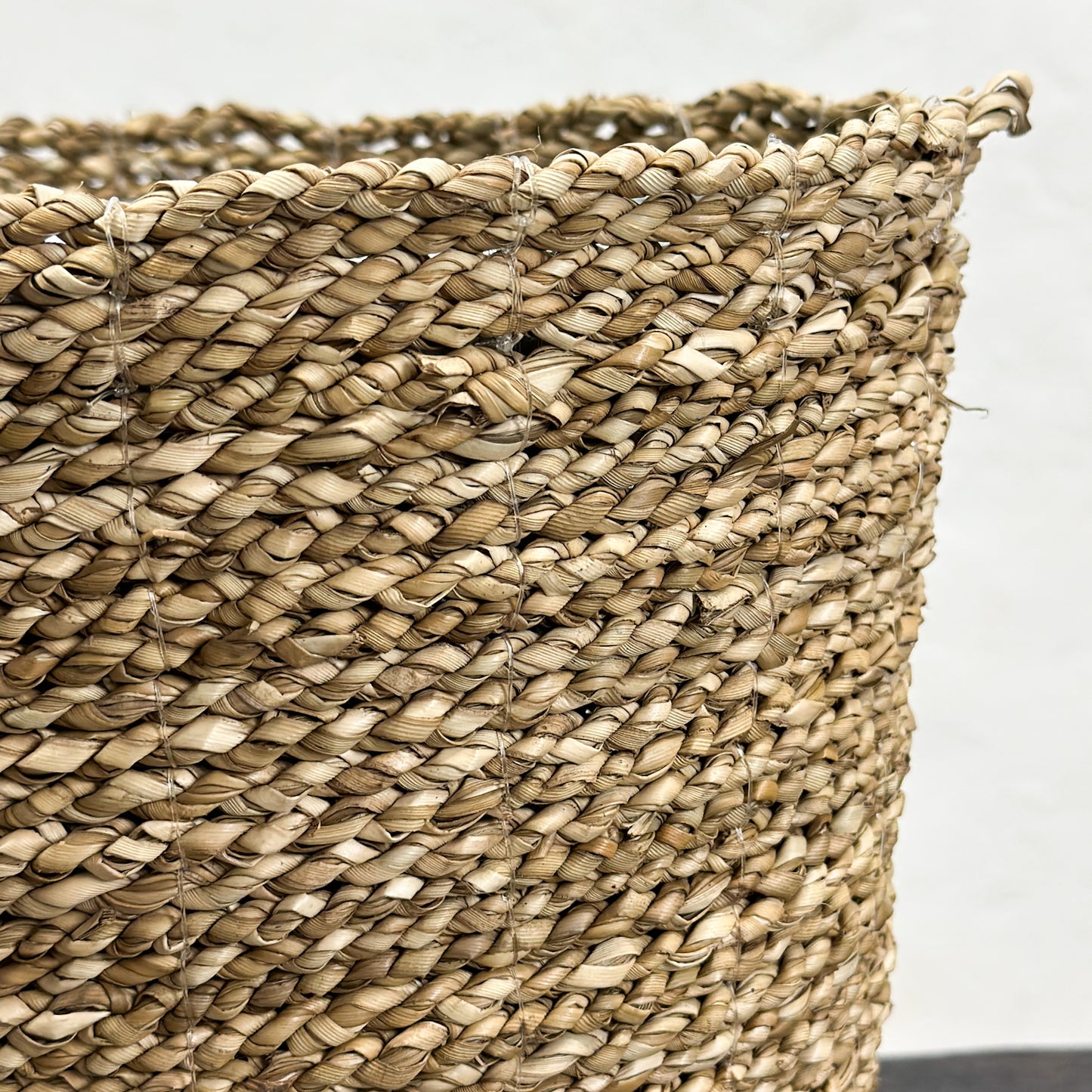 Round Tapered Seagrass Bin Basket with Insert