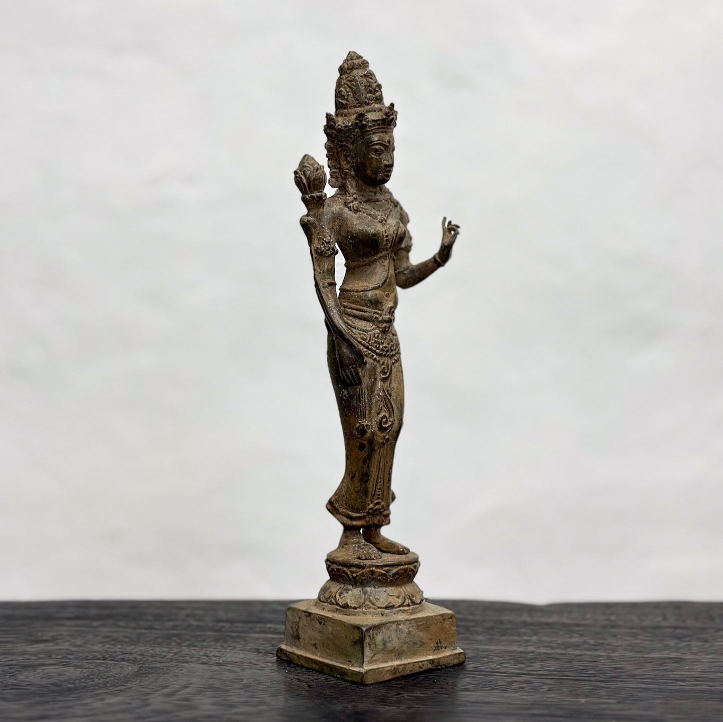 Bronze Dewi Tara Statue