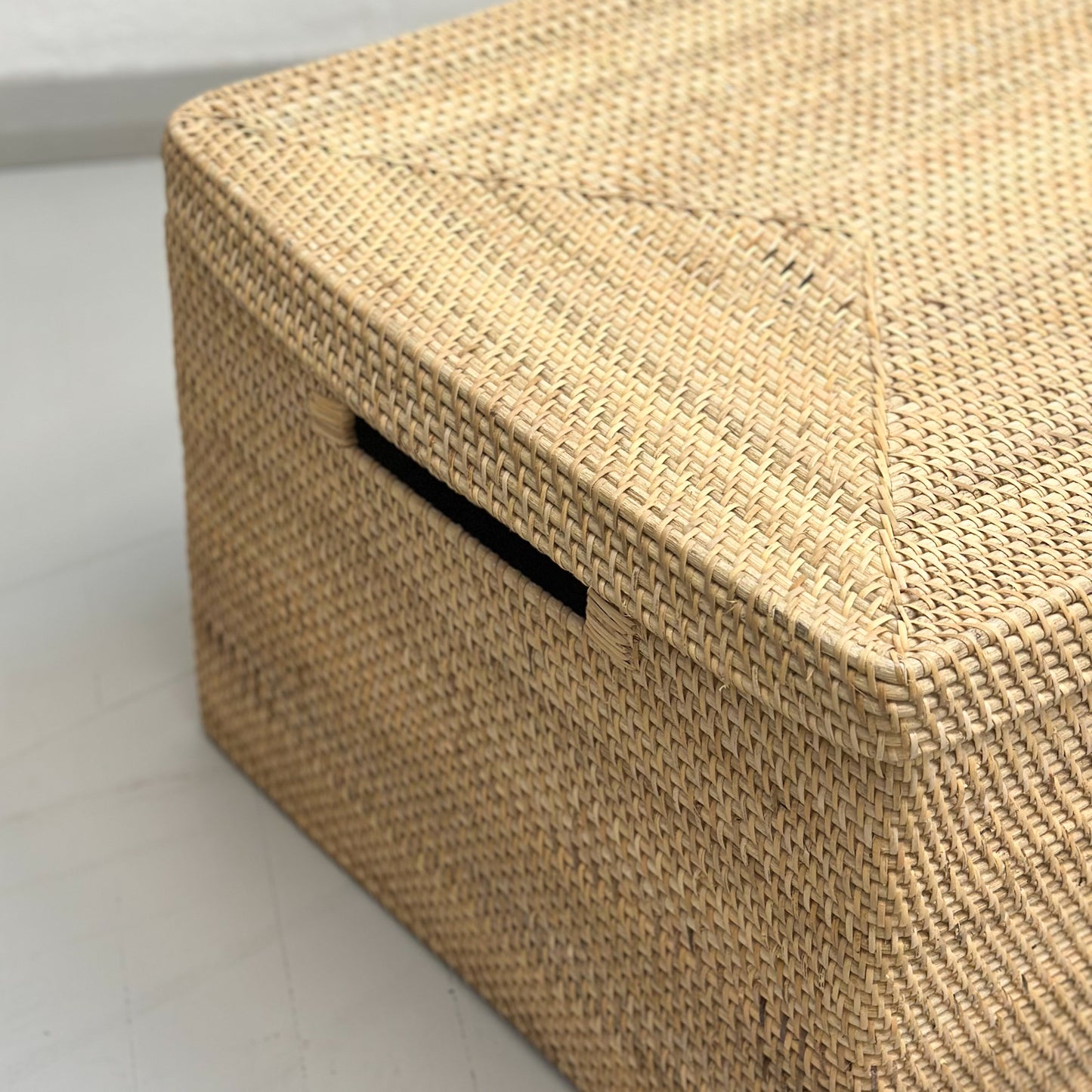 Extra Large Rattan Storage Box with Lid