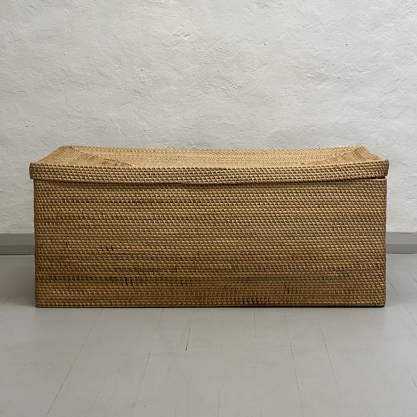 Extra Large Rattan Storage Box with Lid