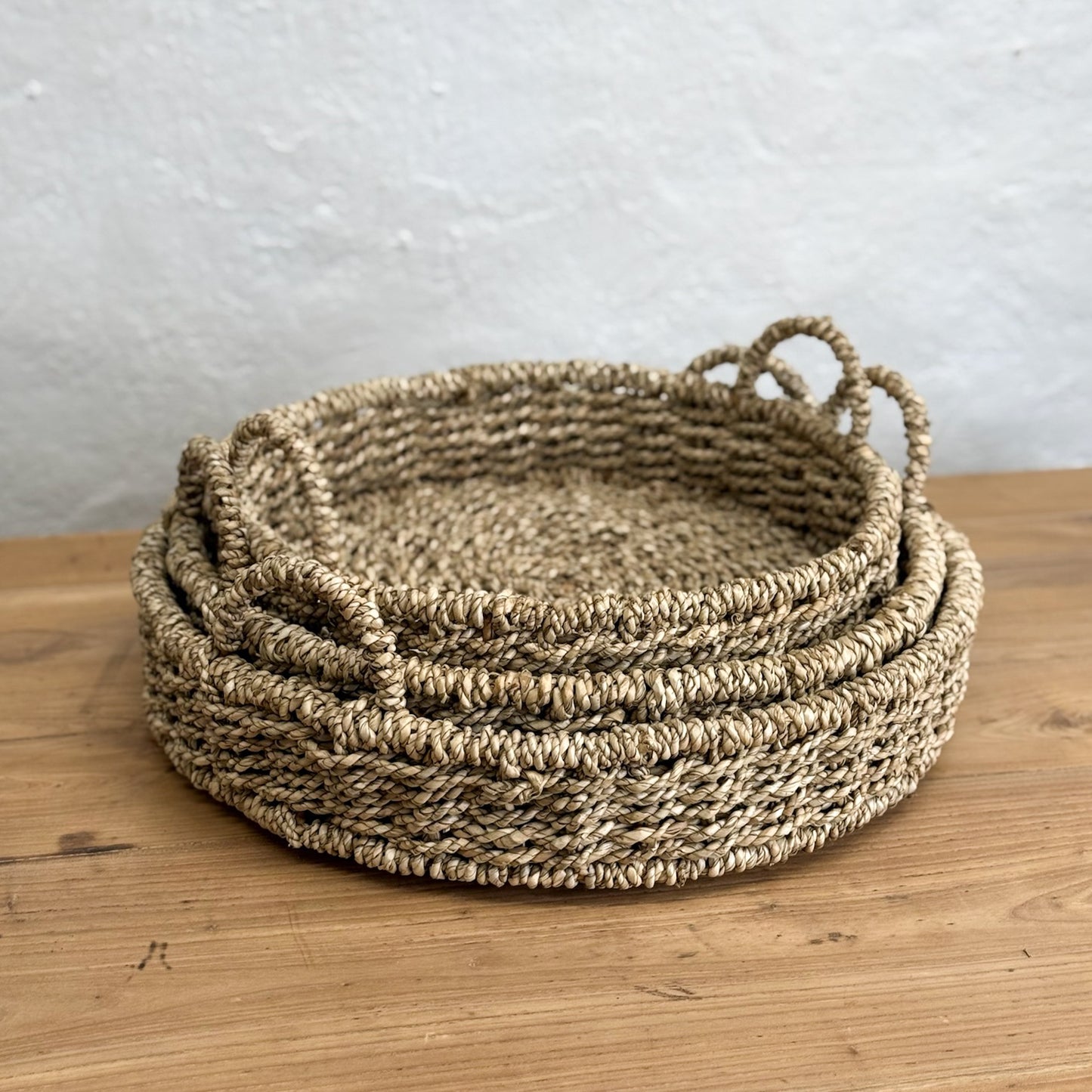 Round Seagrass Basket Tray