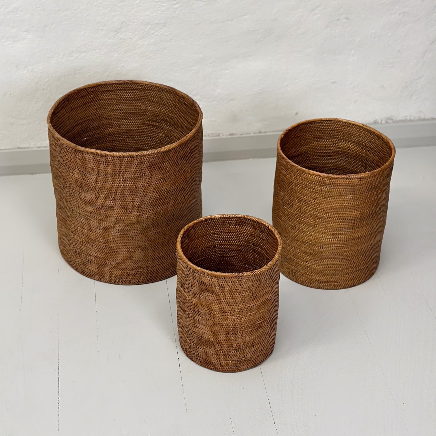 Cylindrical Atta Basket