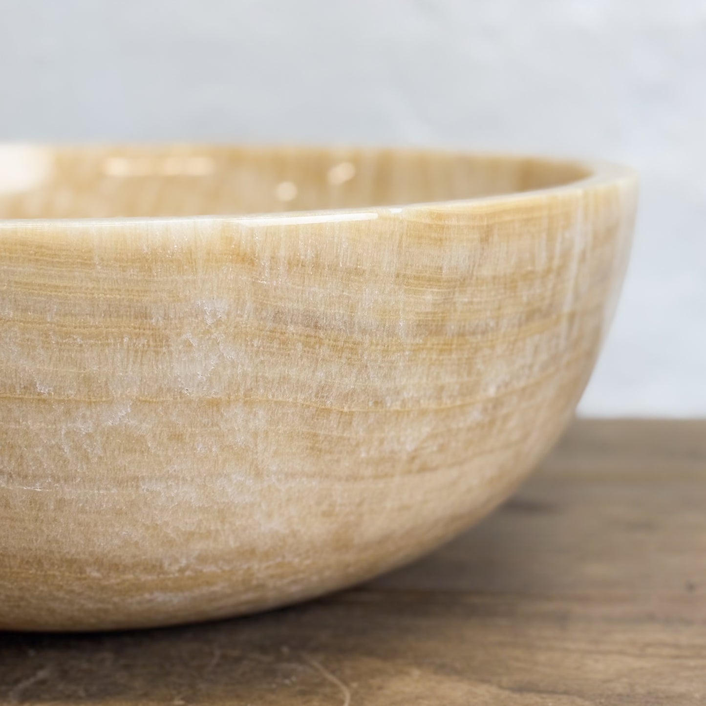 Round Onyx Basin VII