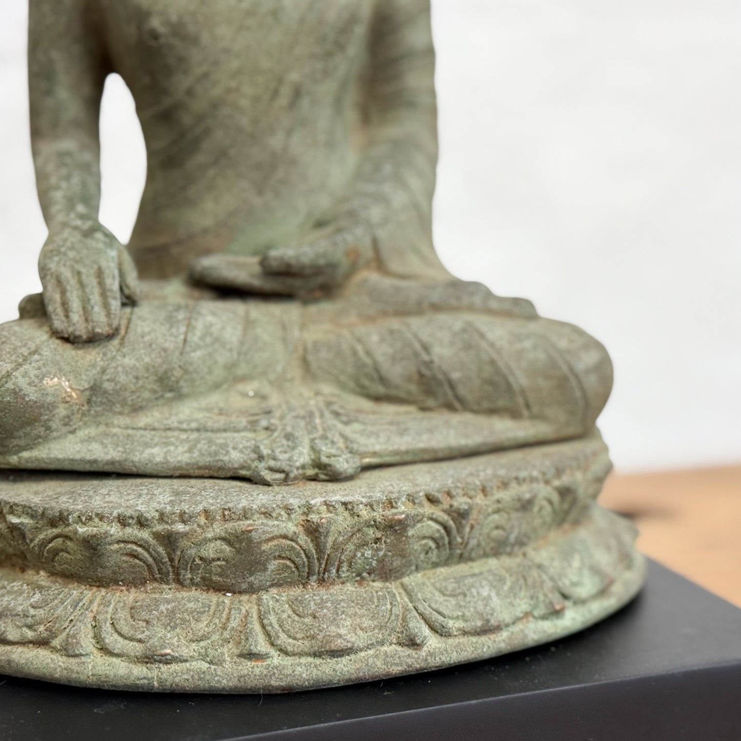 Bronze Meditating Buddha