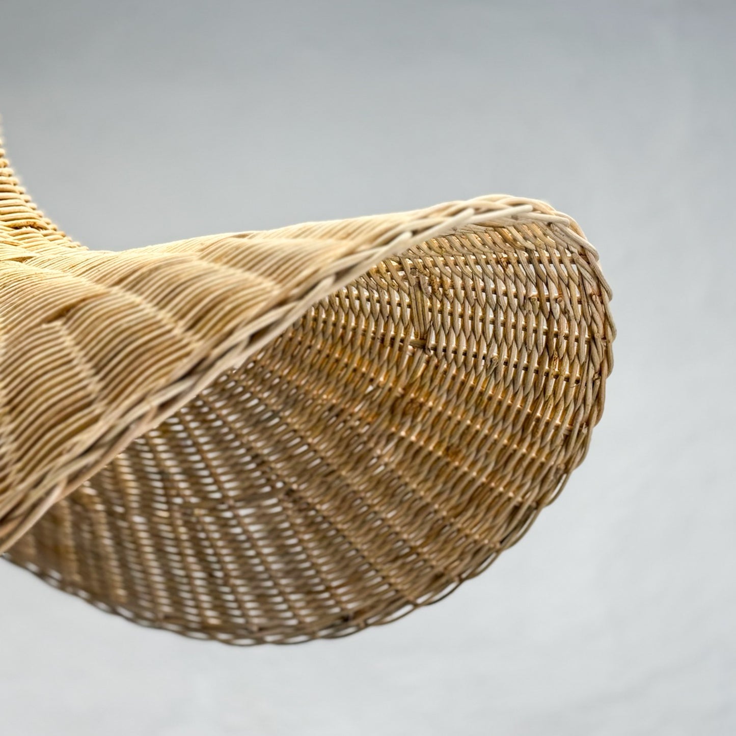 Rattan Sombrero Light