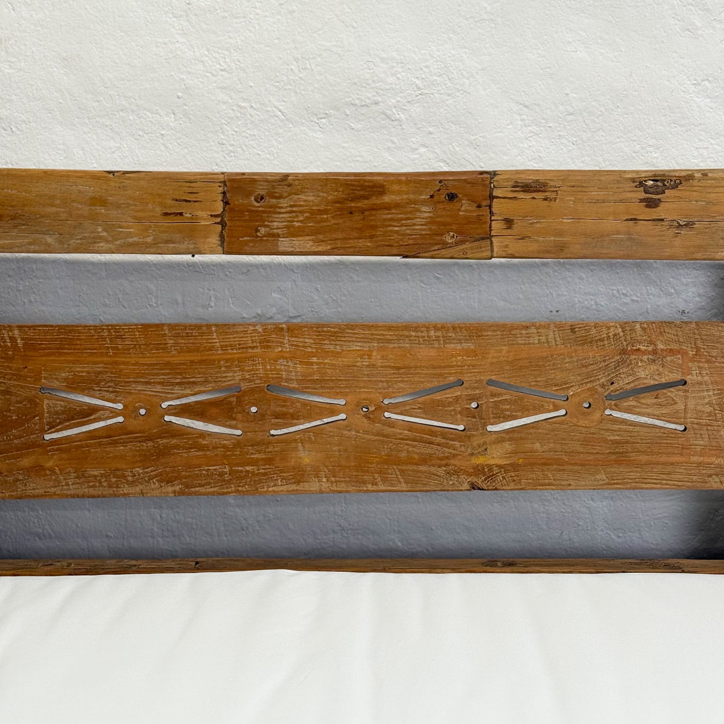 Large Vintage Carved Day Bed