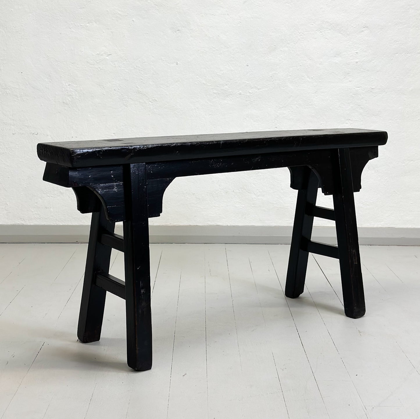 Rustic Lacquered Bench
