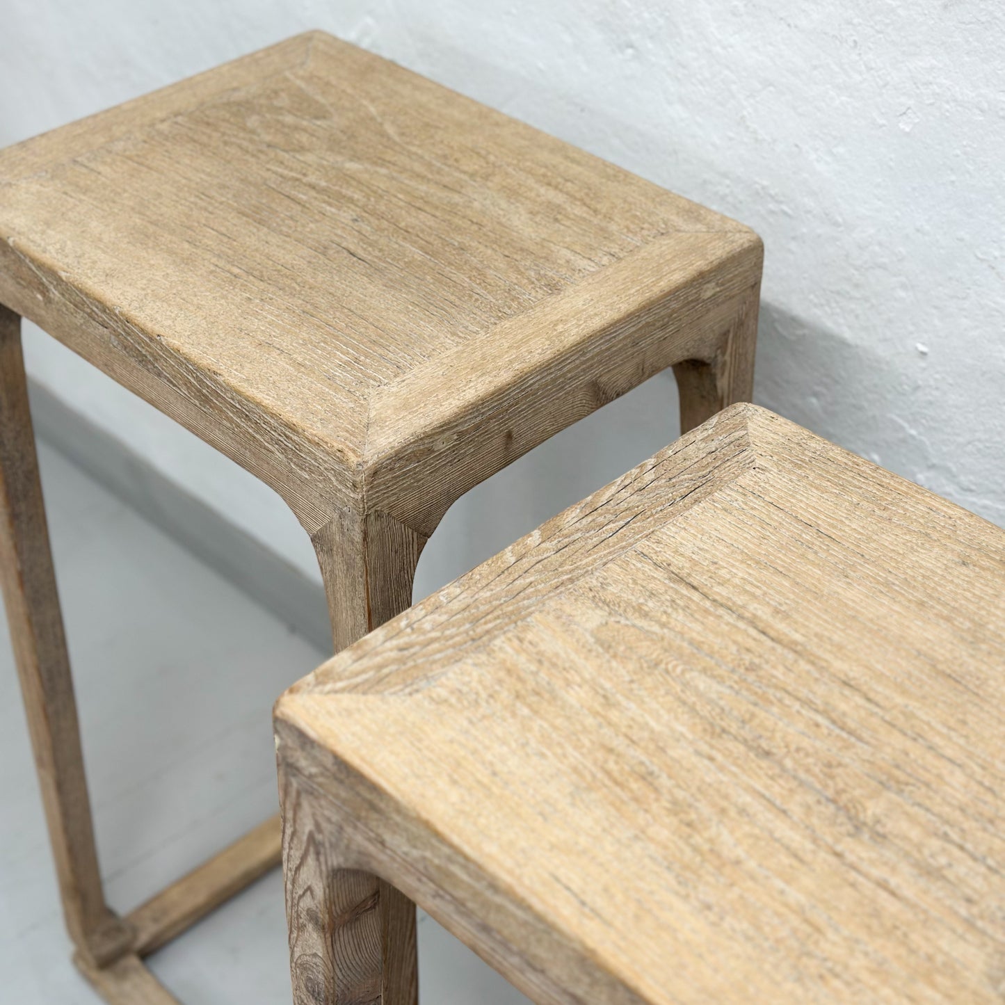 Rustic Elm Vase Table with Foot Brace