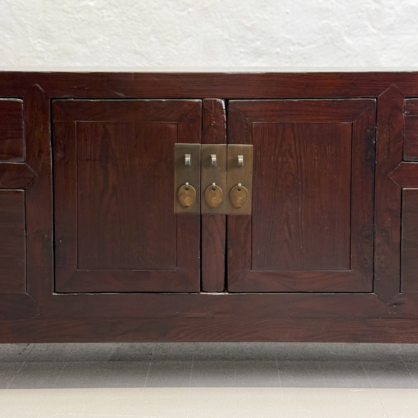 Low 2 Drawer 4 Door Cabinet