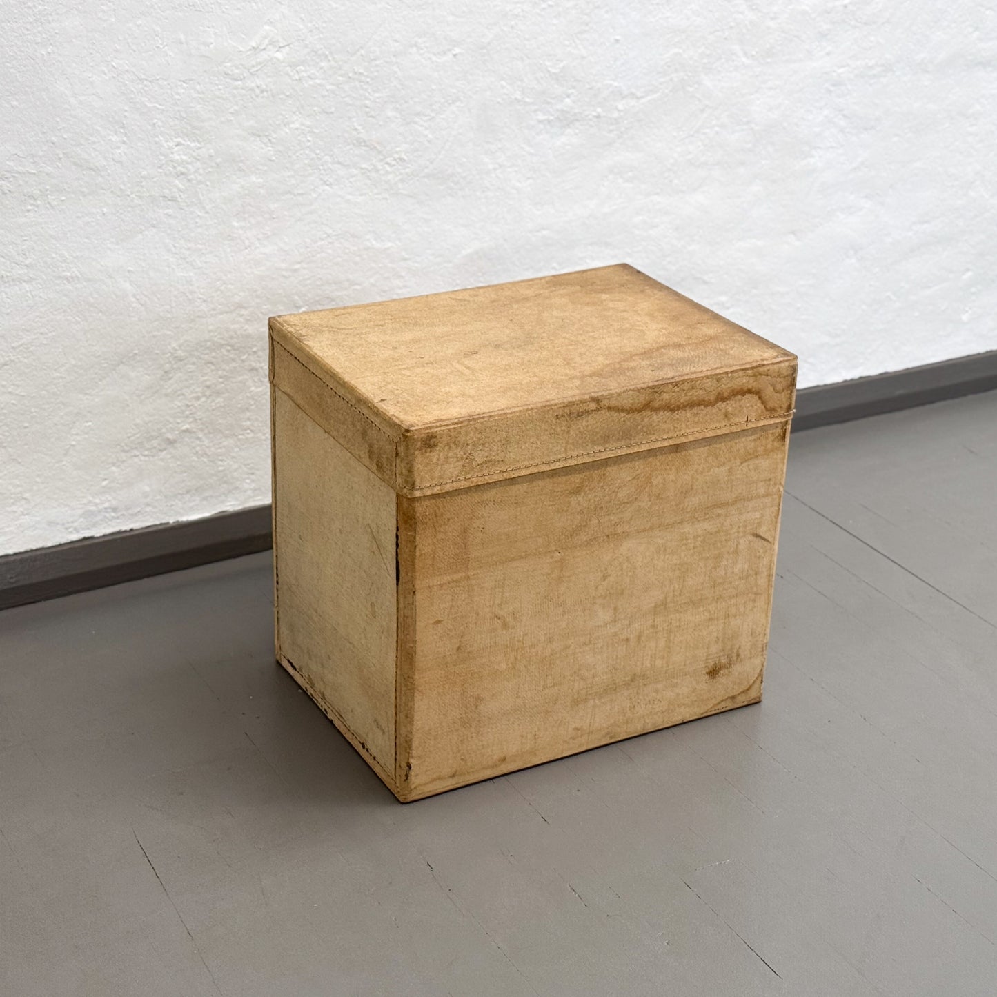 Squat Leather Storage Box