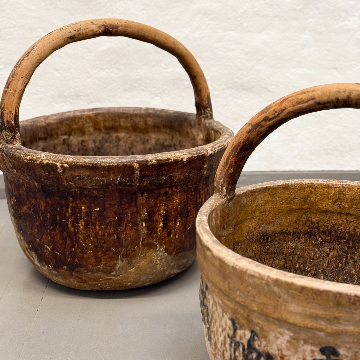 Vintage Handled Cabbage Basket
