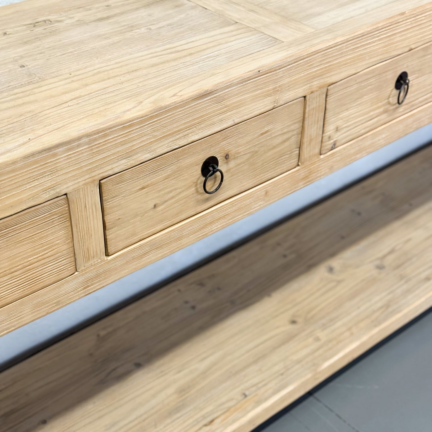 6 Drawer Table with Shelf