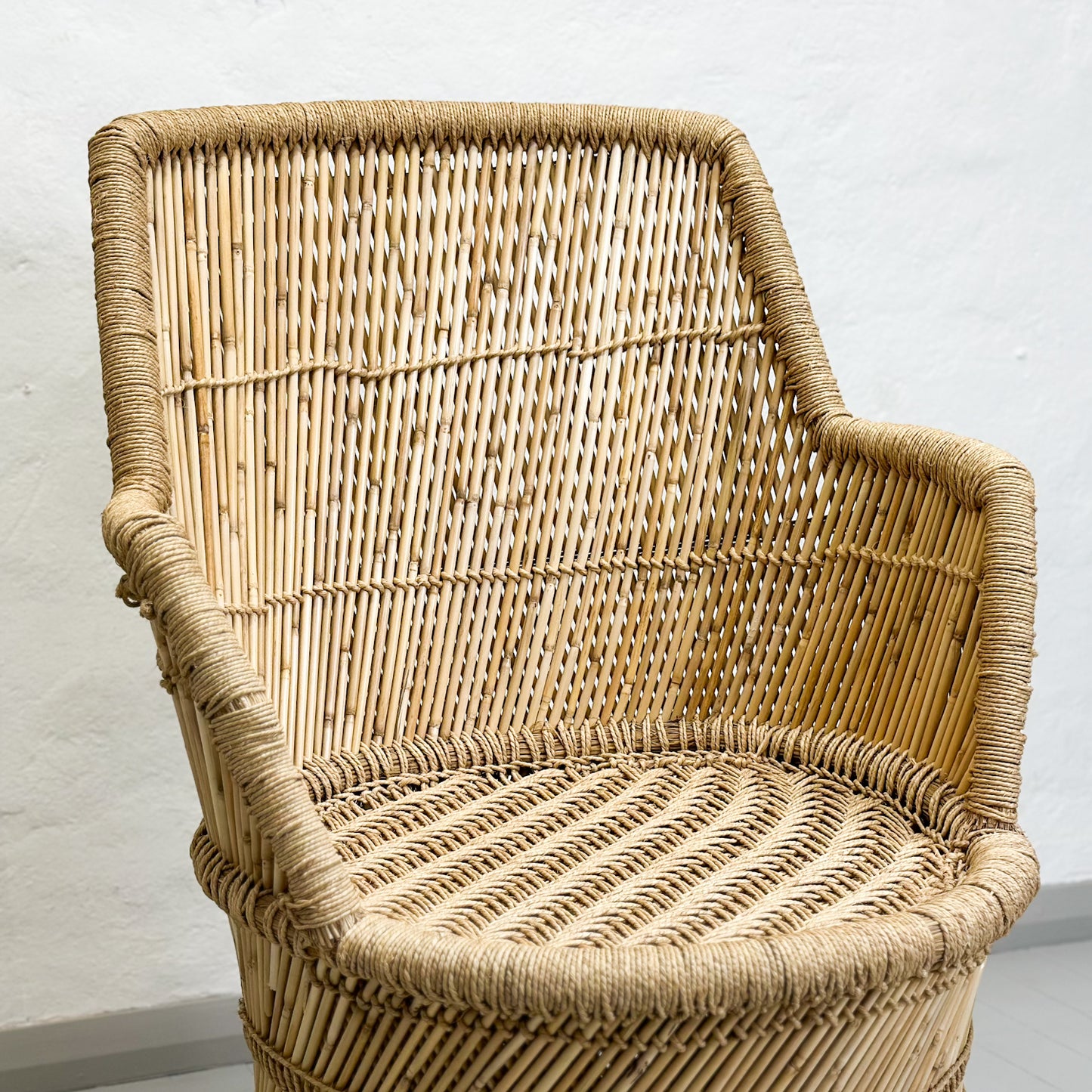Mudda Chair