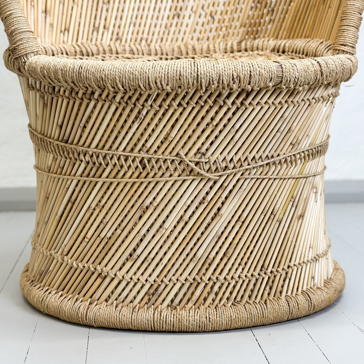 Mudda Chair