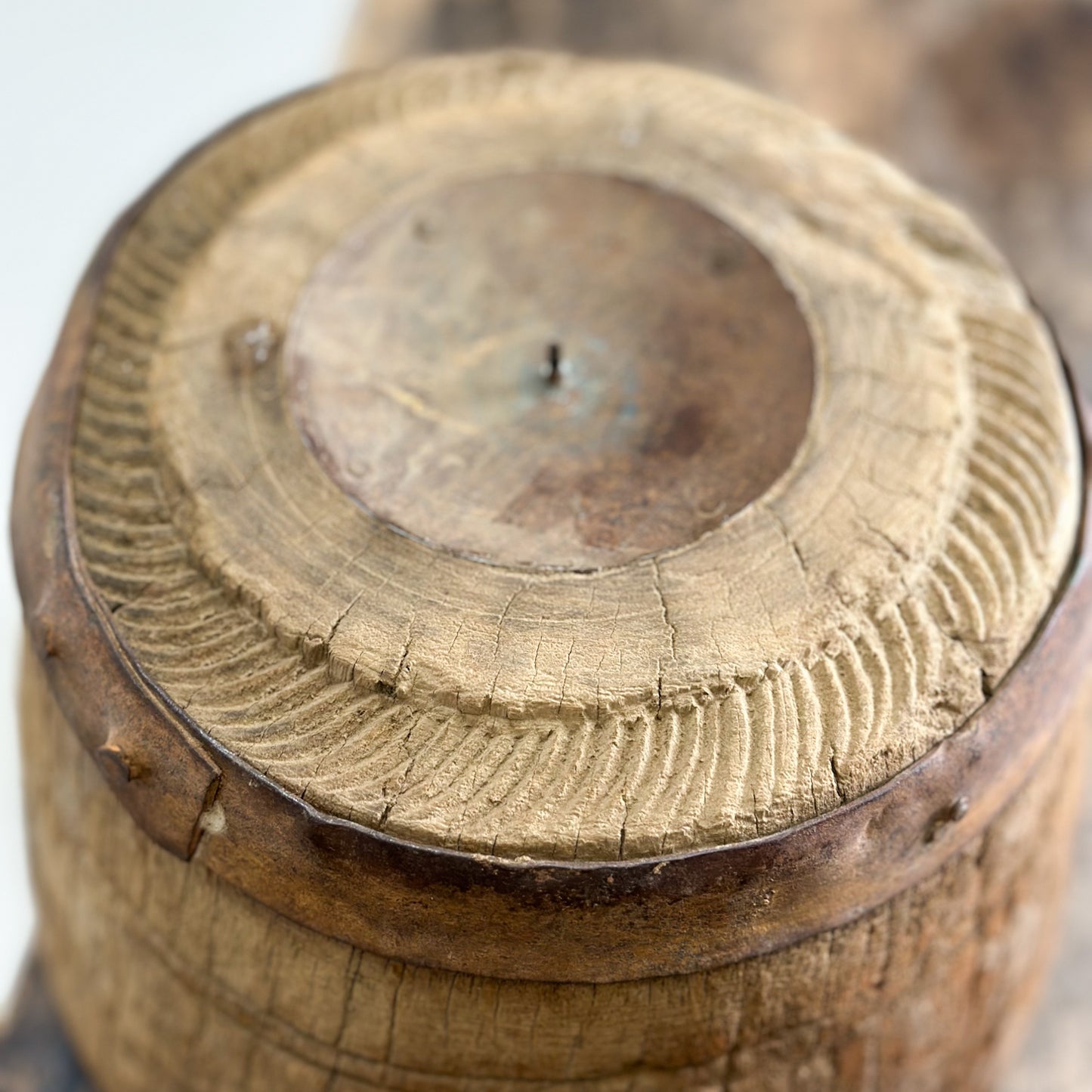 Round Column Base Candle Stand