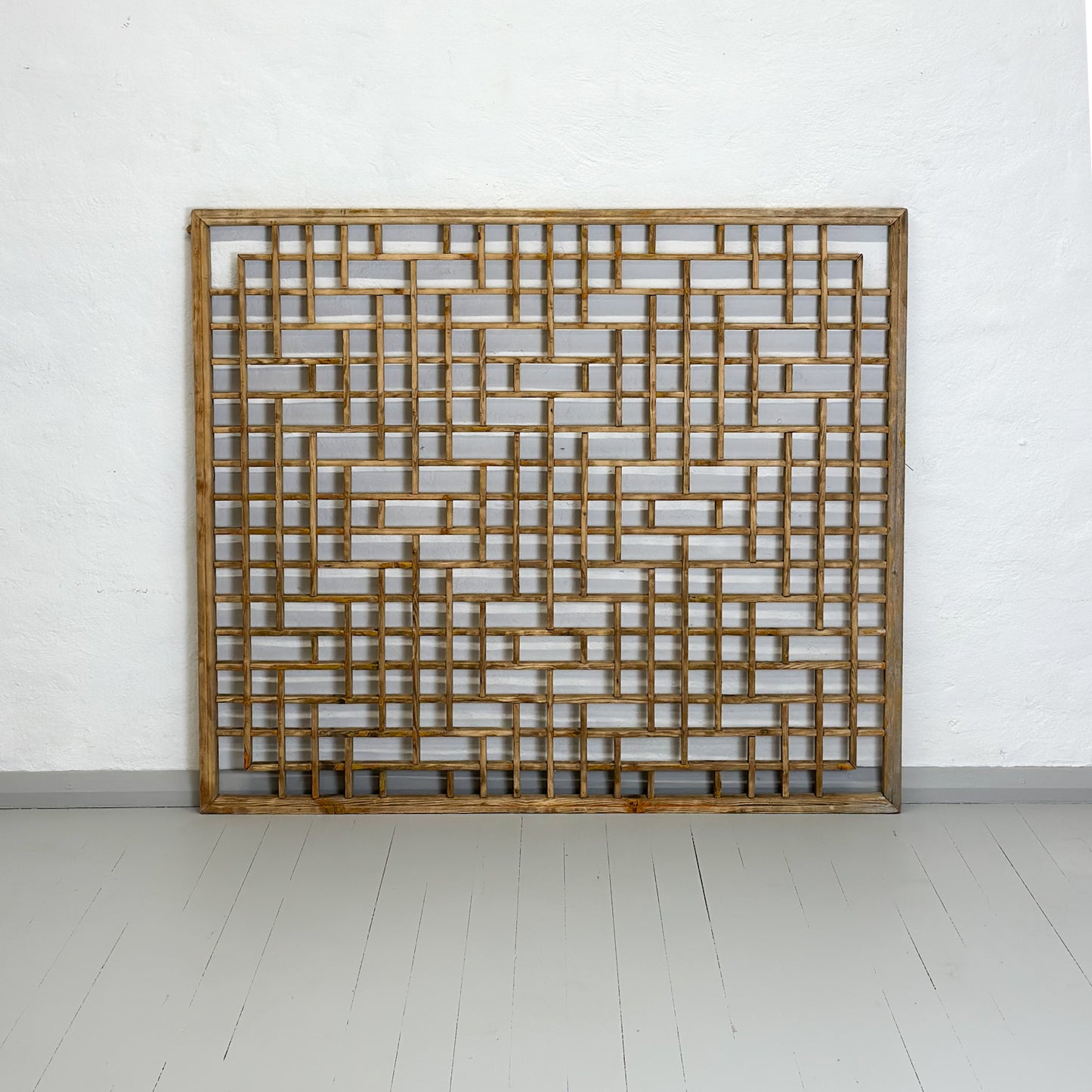 Chinese Screen