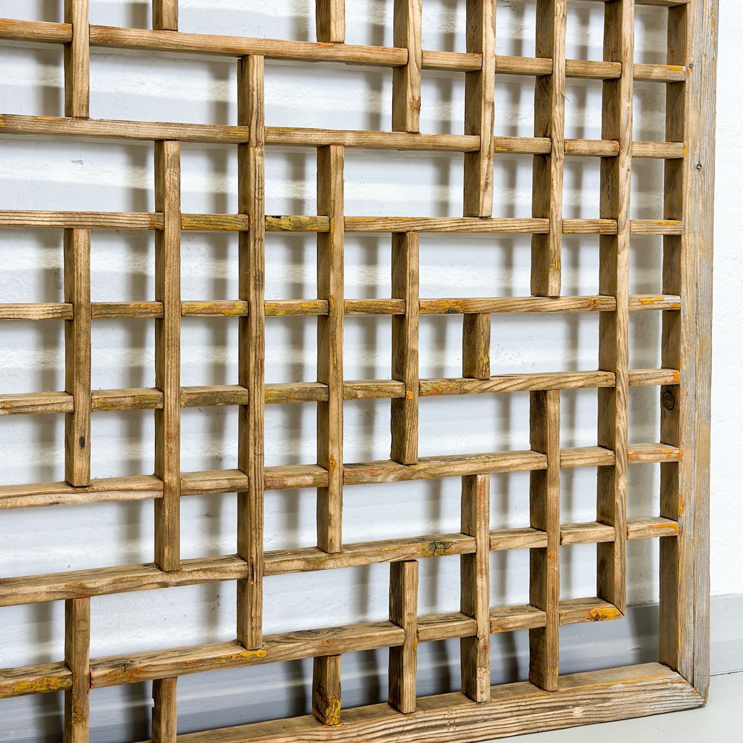 Chinese Screen