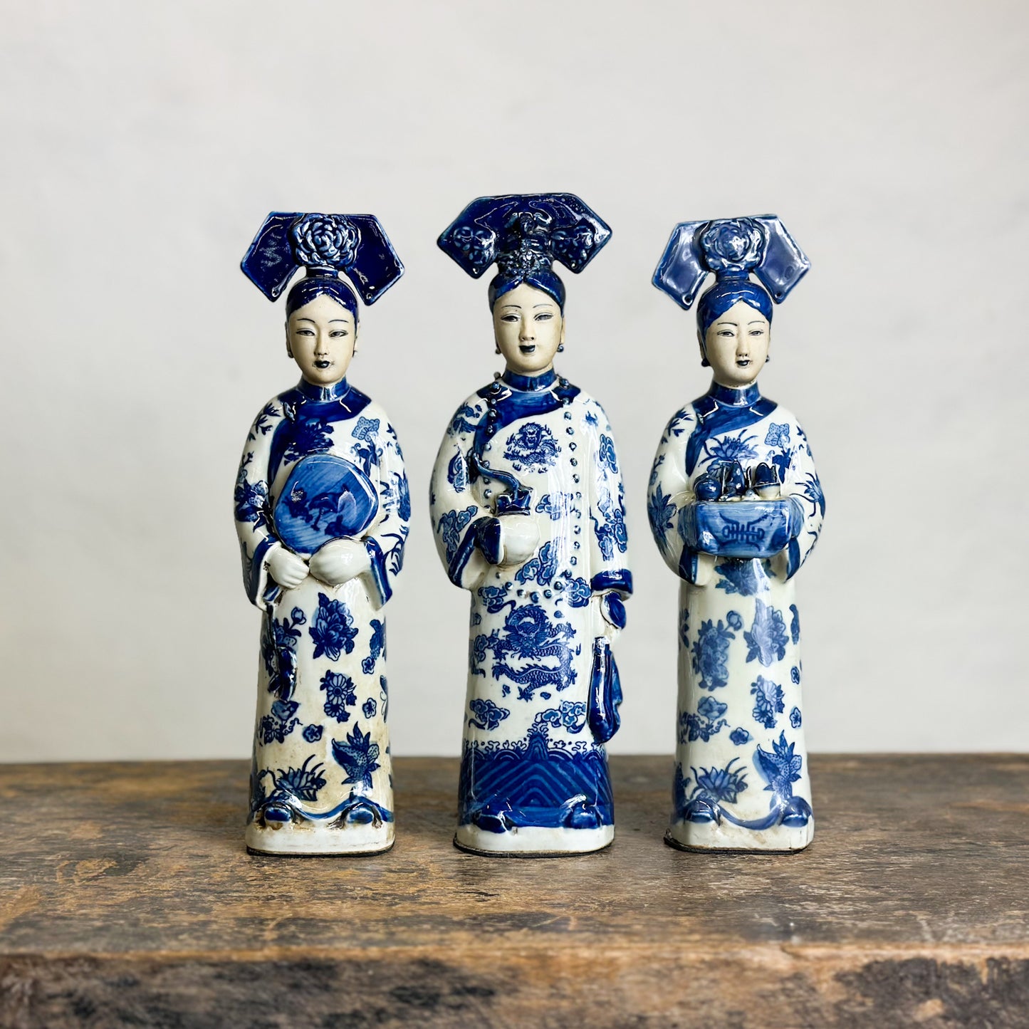 Standing Princess Porcelain Figurine Set