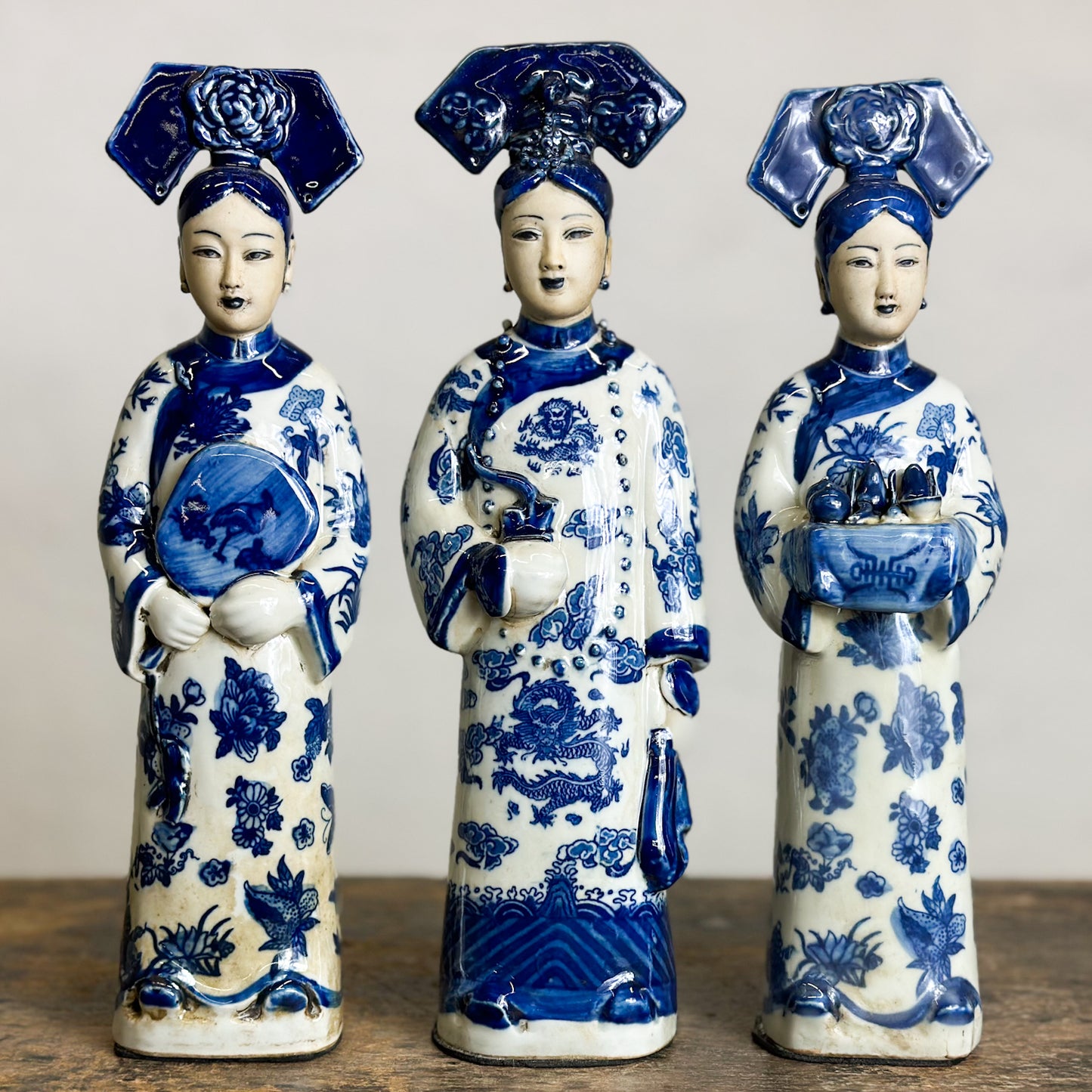 Standing Princess Porcelain Figurine Set