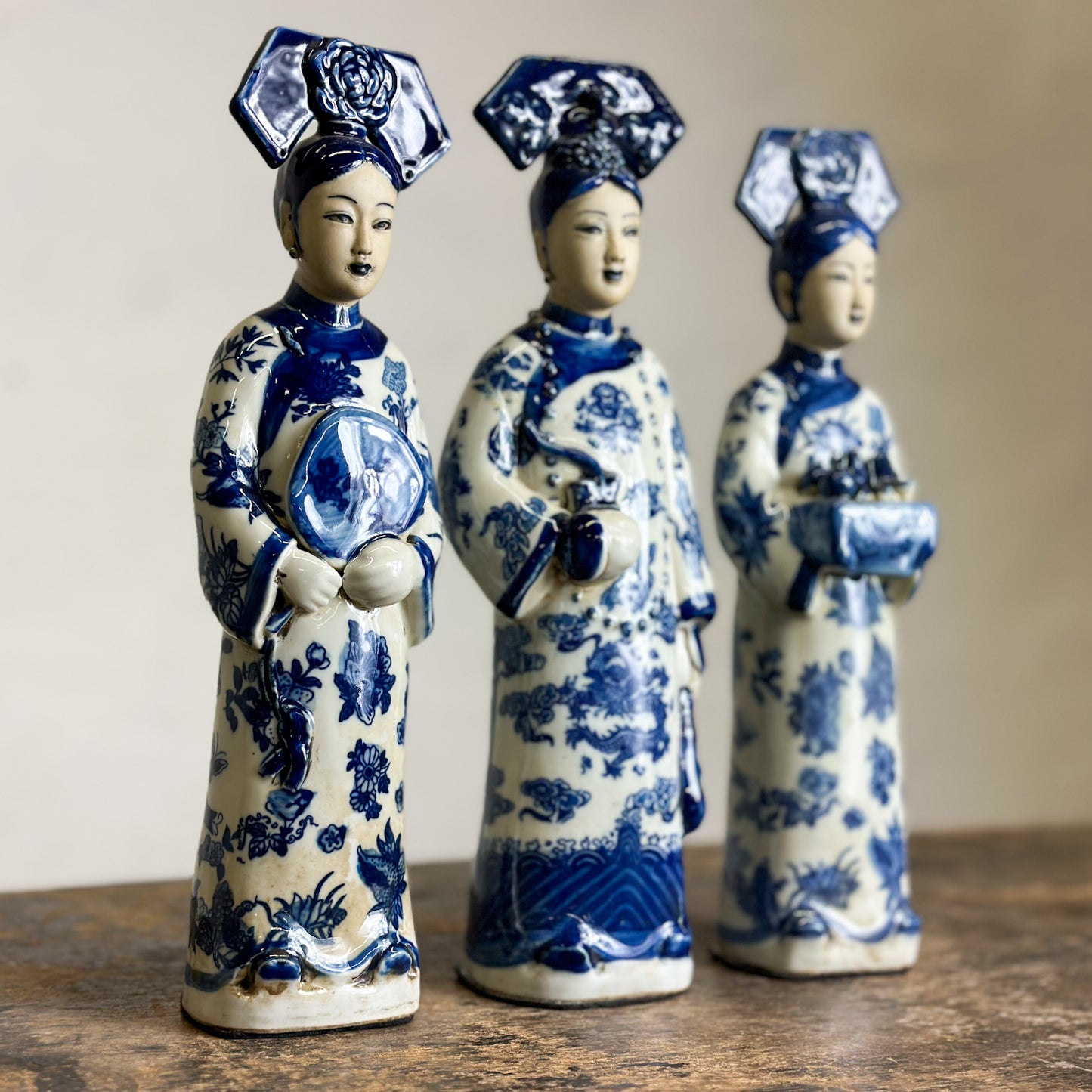 Standing Princess Porcelain Figurine Set