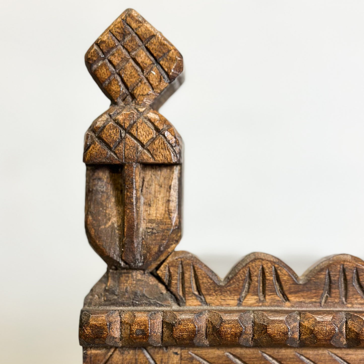 Damchiya Side Table