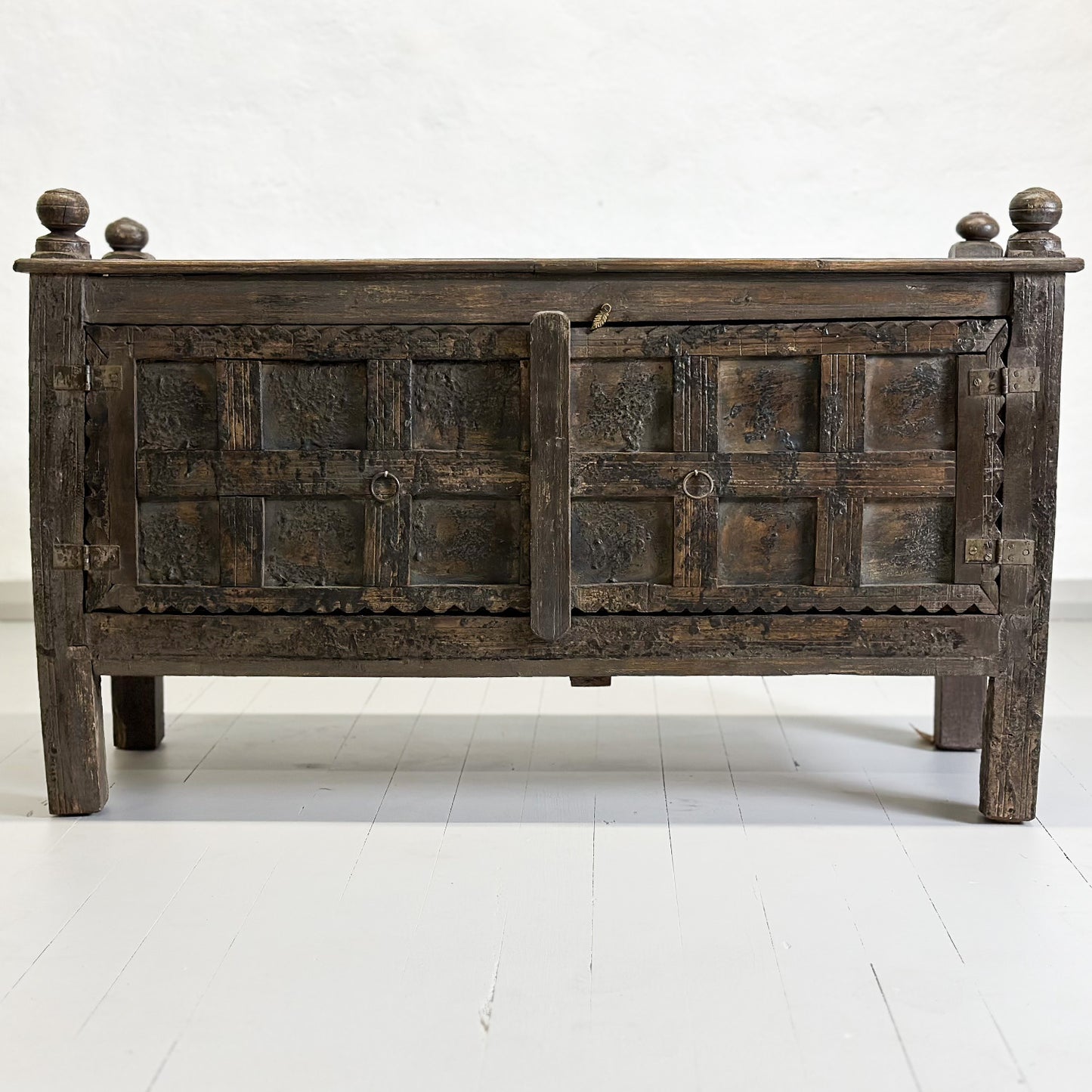 Vintage Majuce Chest