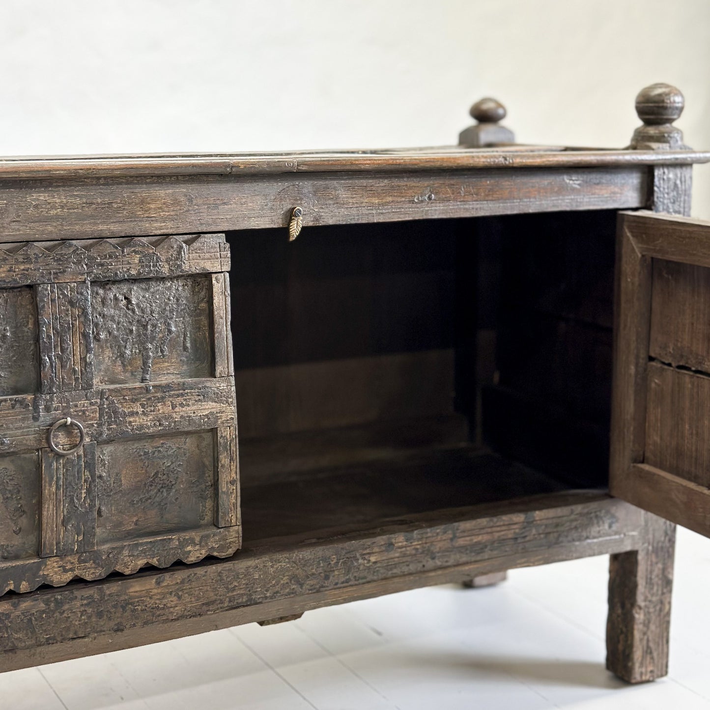 Vintage Majuce Chest