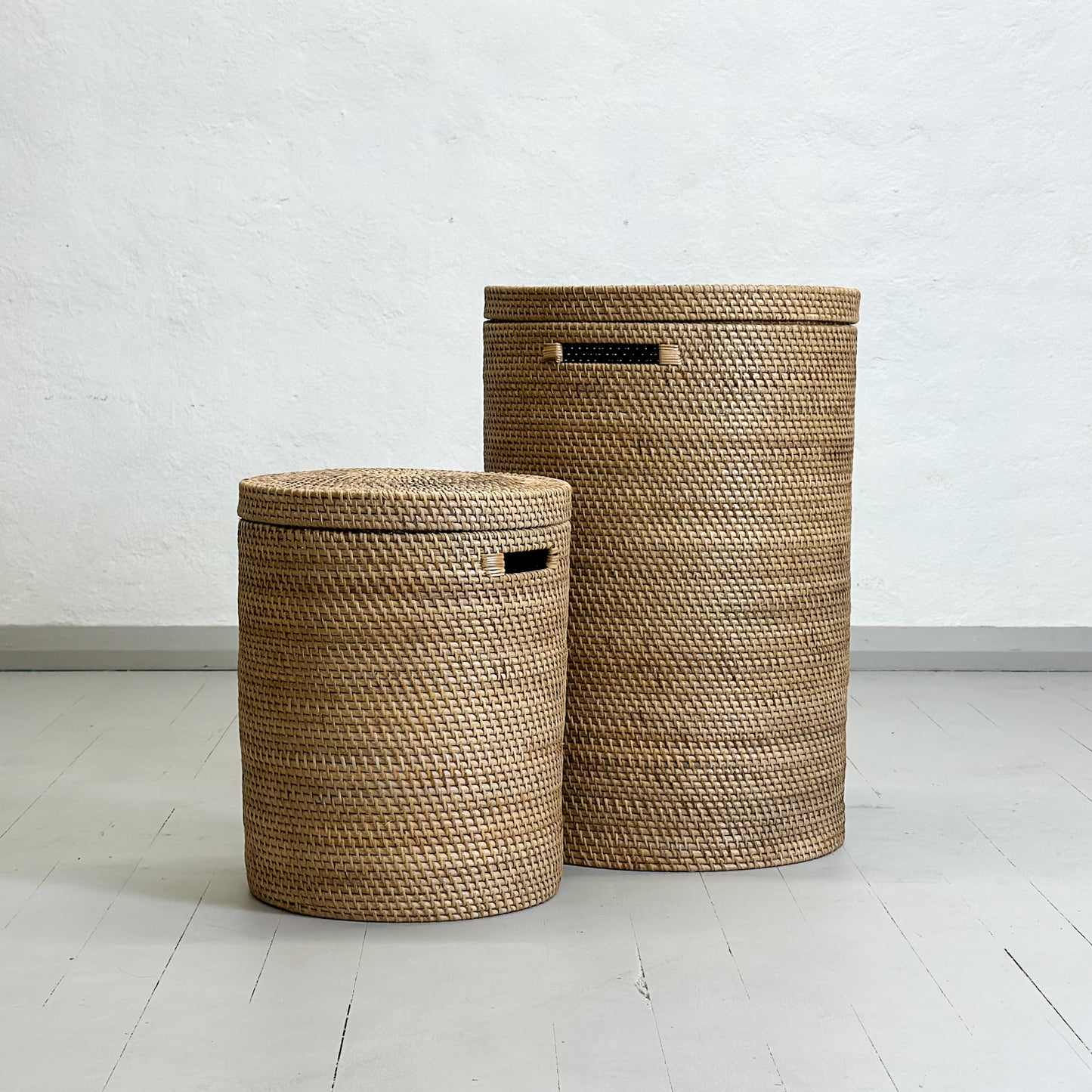 Laundry Basket with Lid