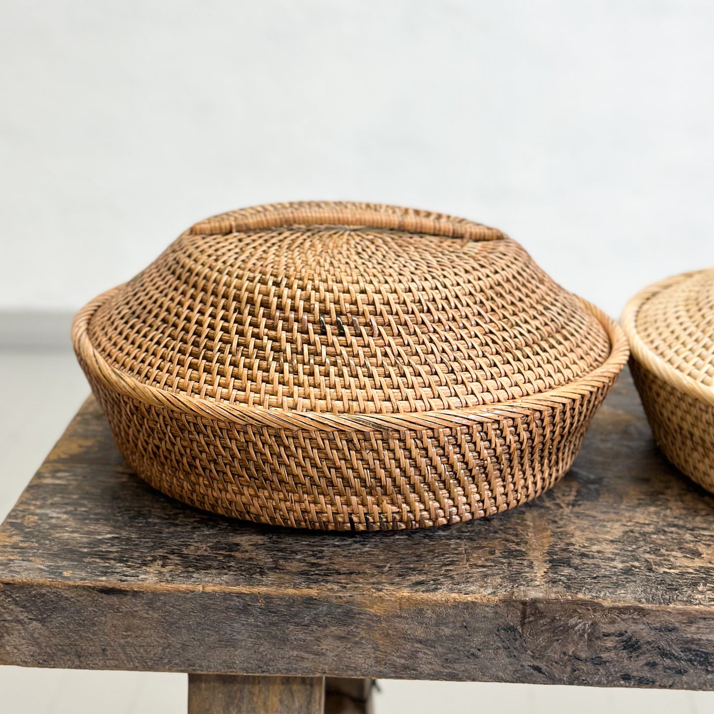 Food Basket with Lid