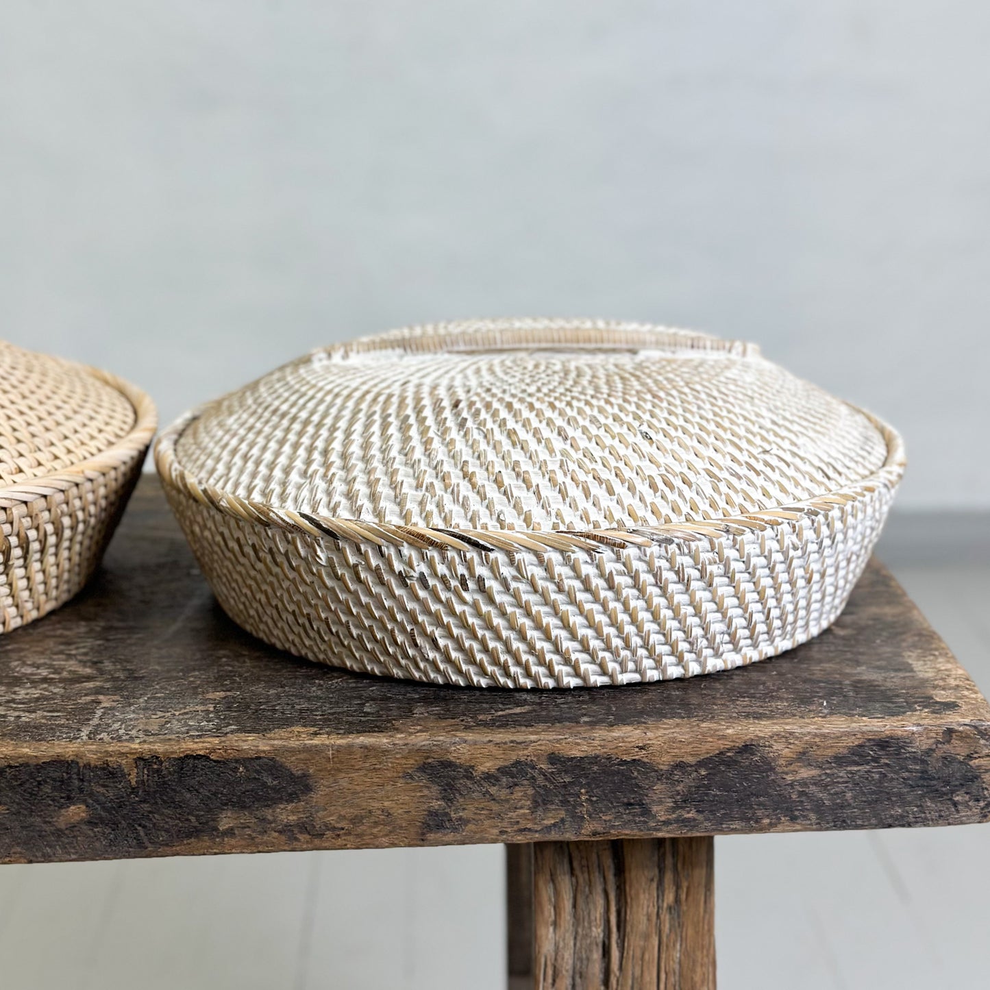 Food Basket with Lid