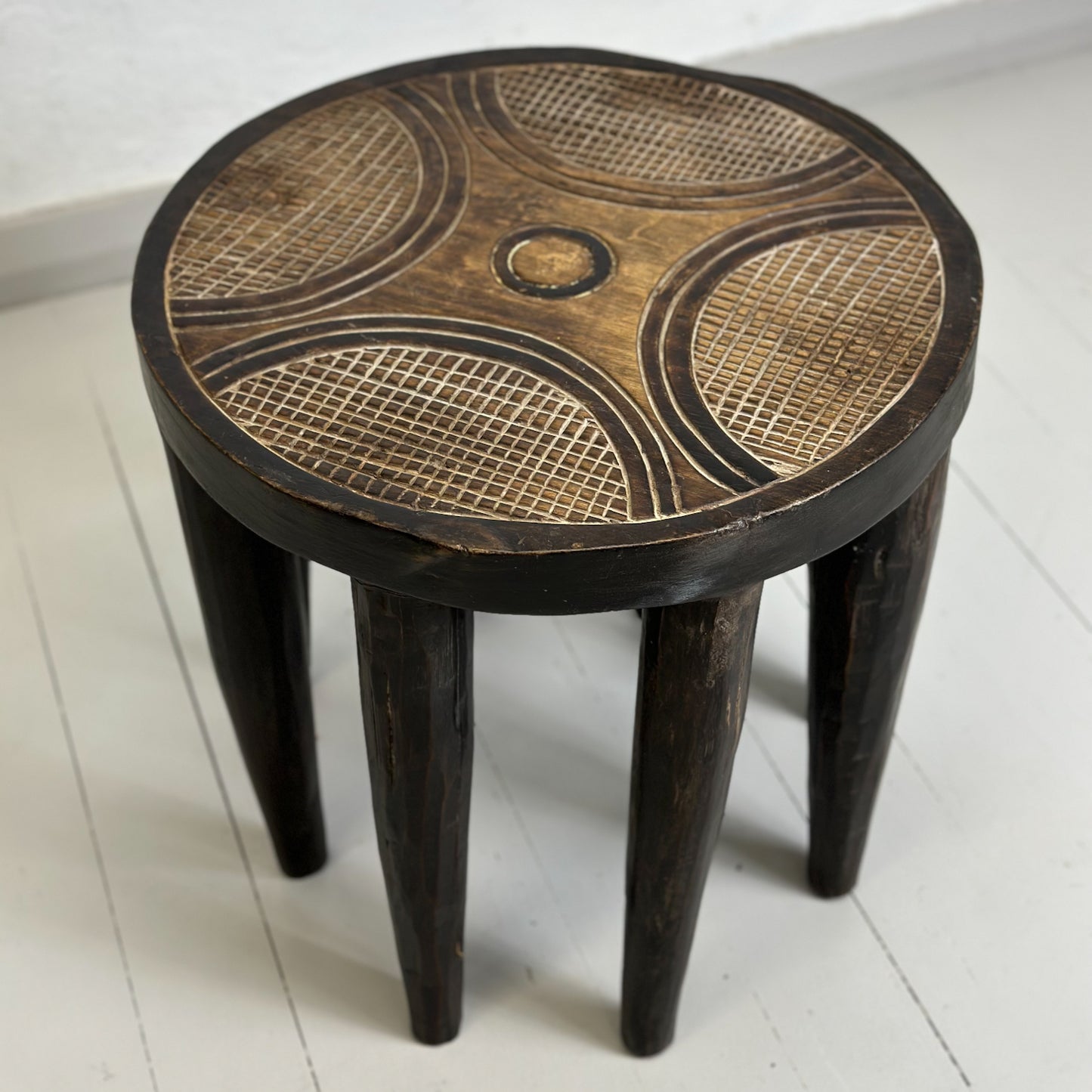 Nupe Stool