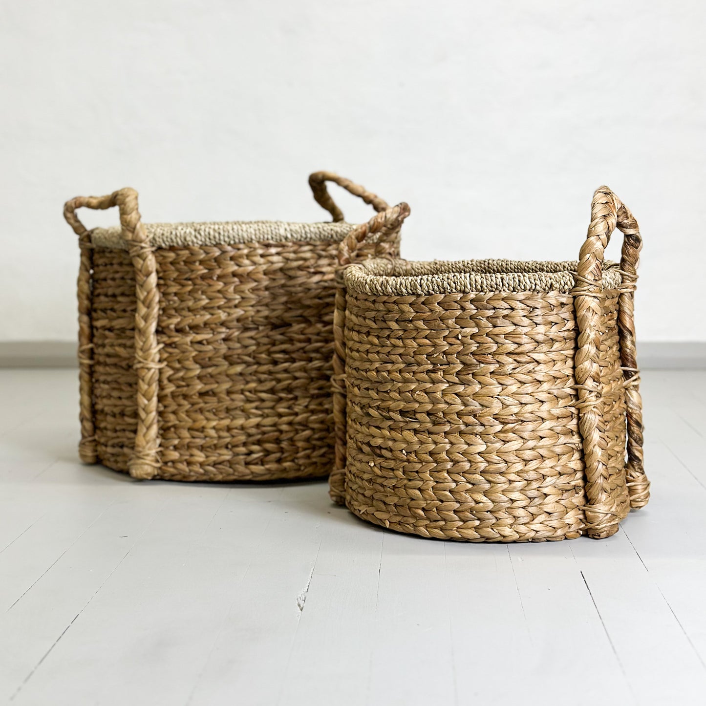 Round Water Hyacinth Basket