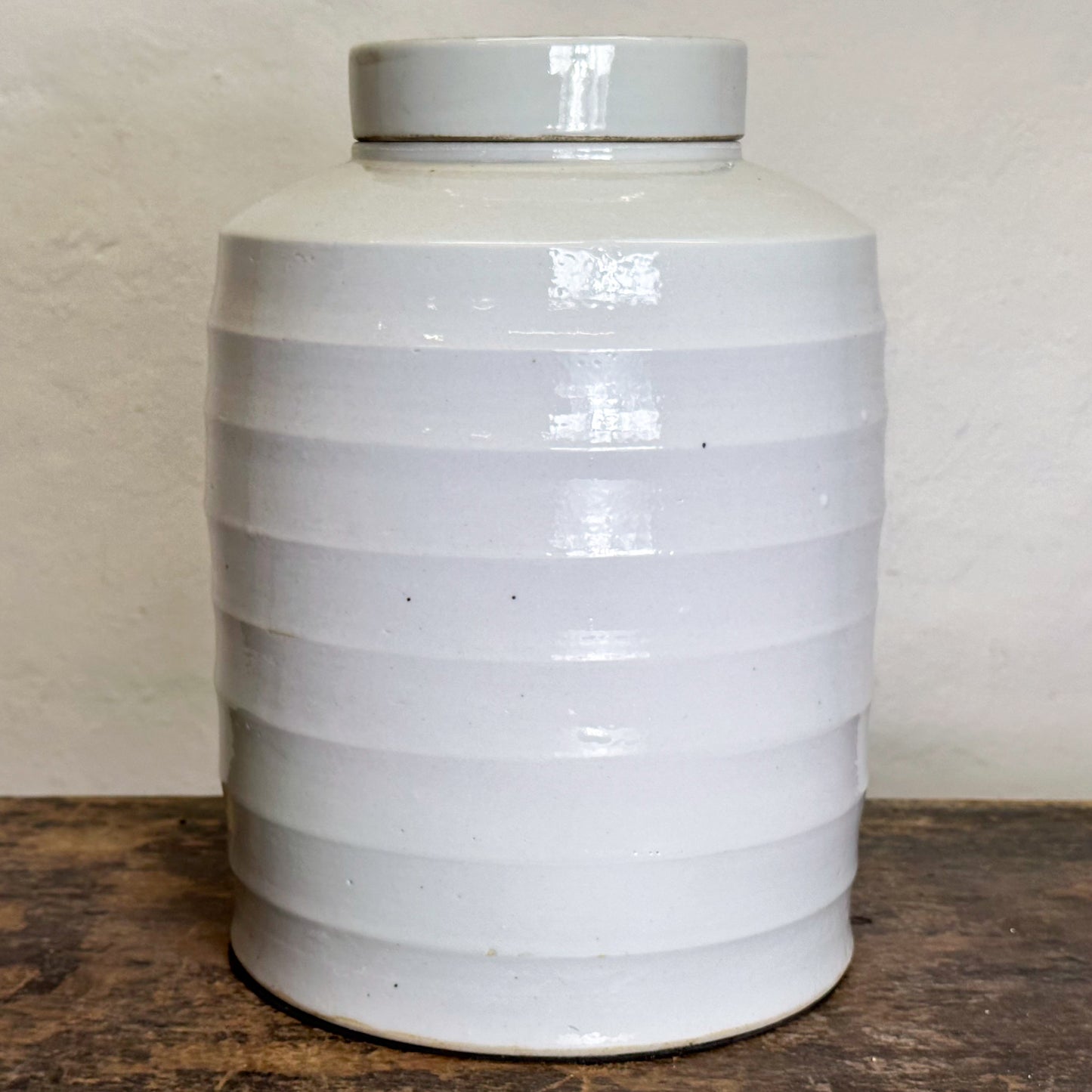 Ribbed Porcelain Milk Container