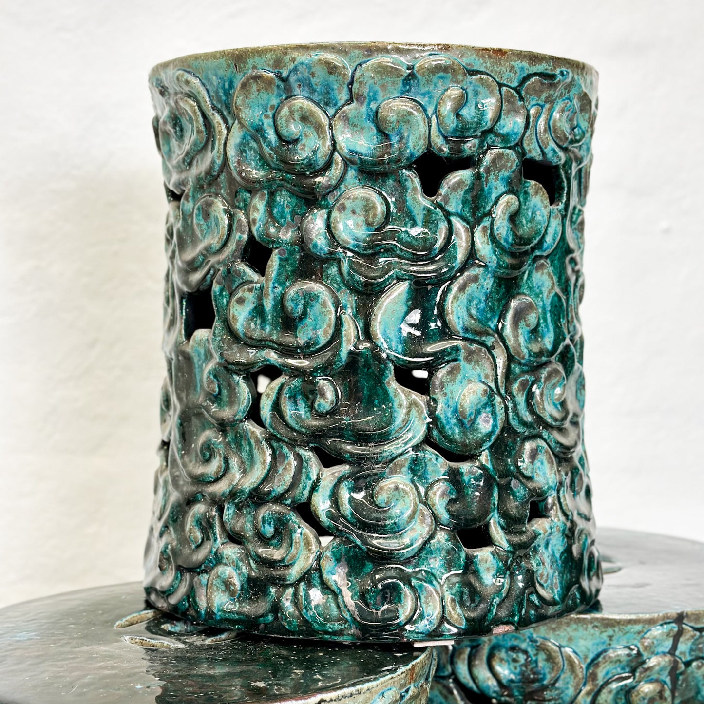 Porcelain Cloud Stool