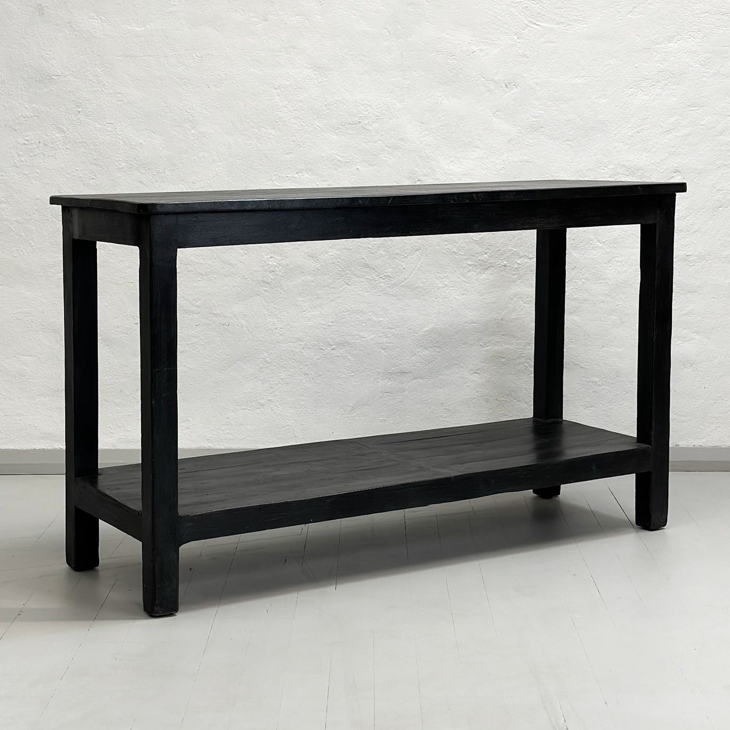 Simple Rounded Edge Console Table with Shelf