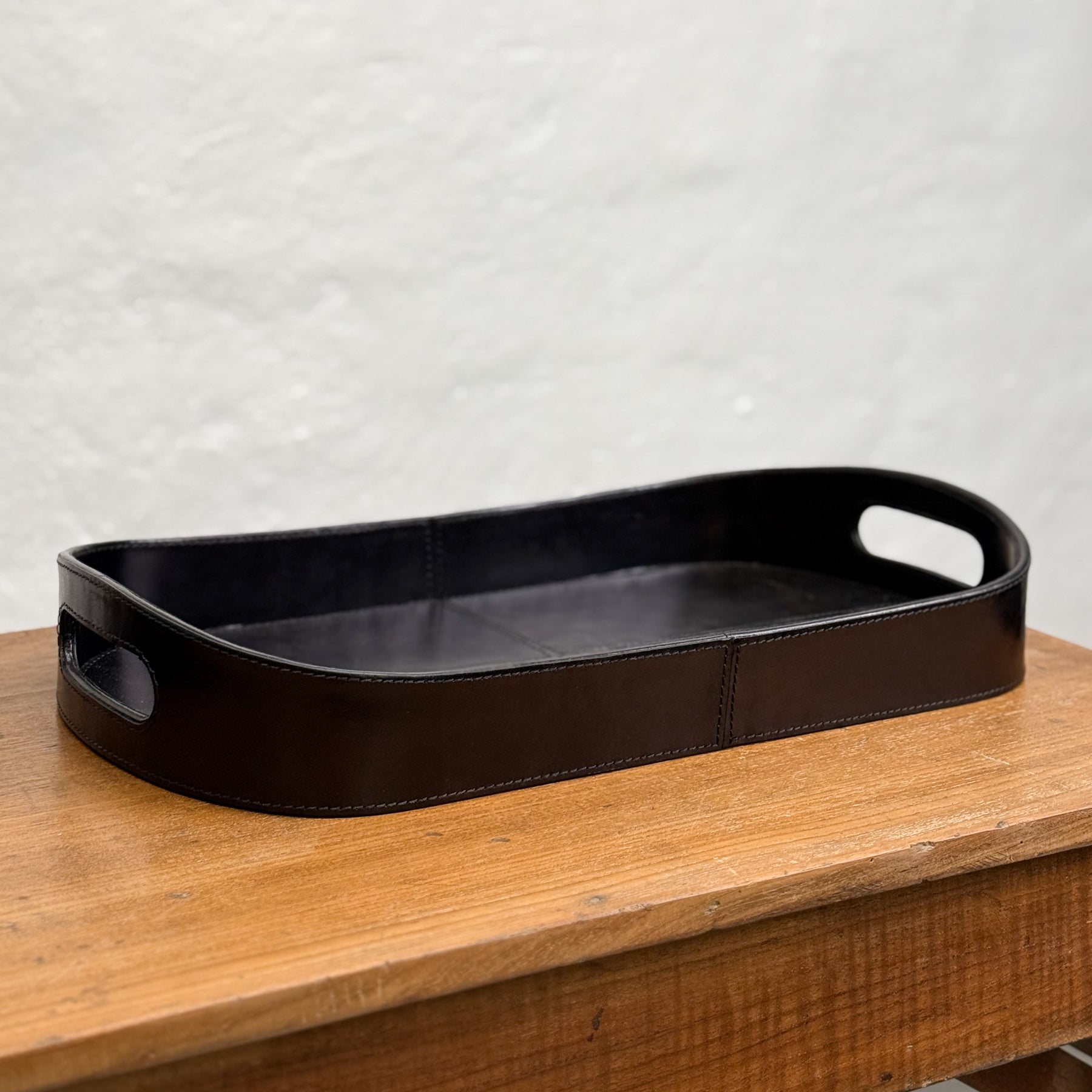 Black Oval Leather Tray
