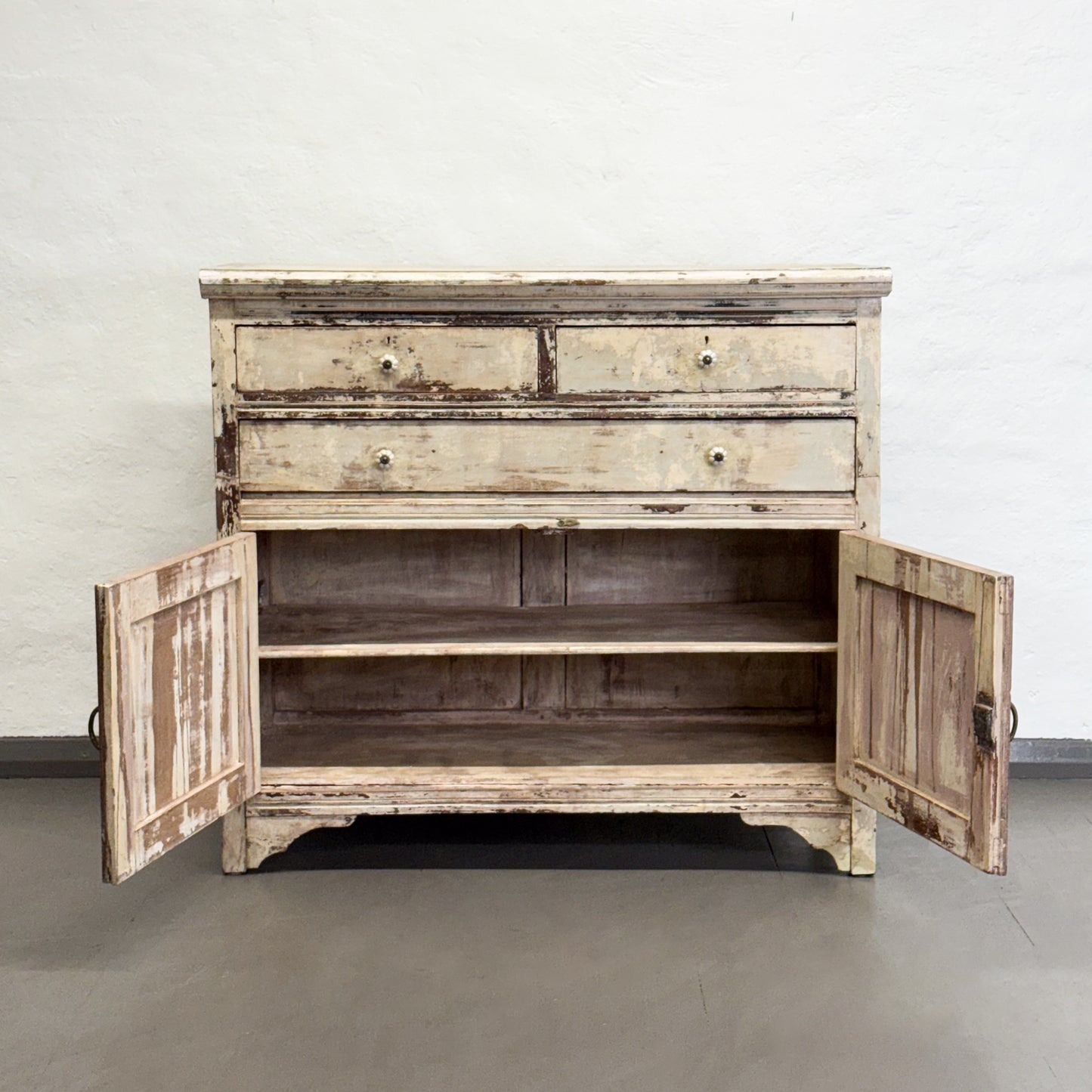 Distressed Cabinet with Drawers