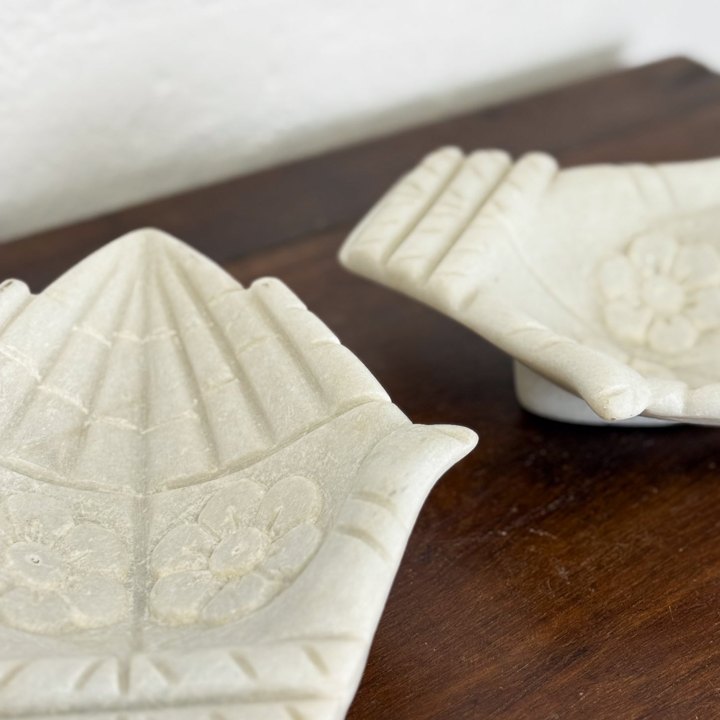 Marble Offering Hands Dish