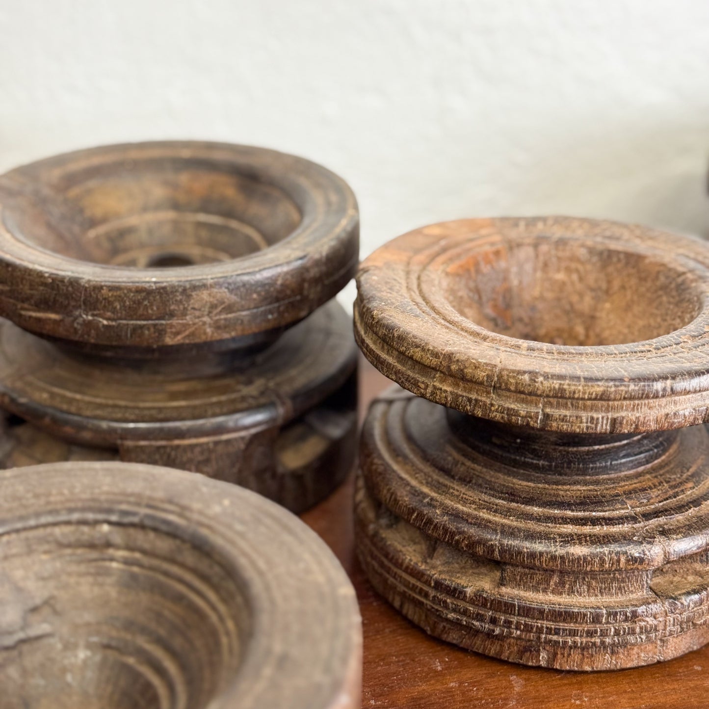 Round Seeder Candle Stand