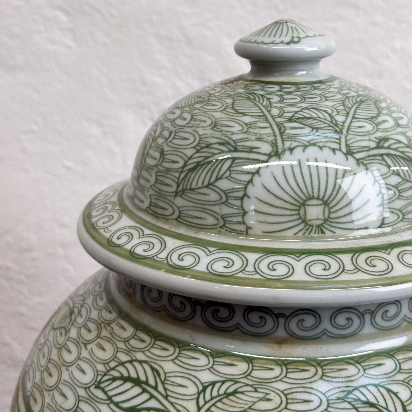 Green Patterned Floral Porcelain Ginger Jar