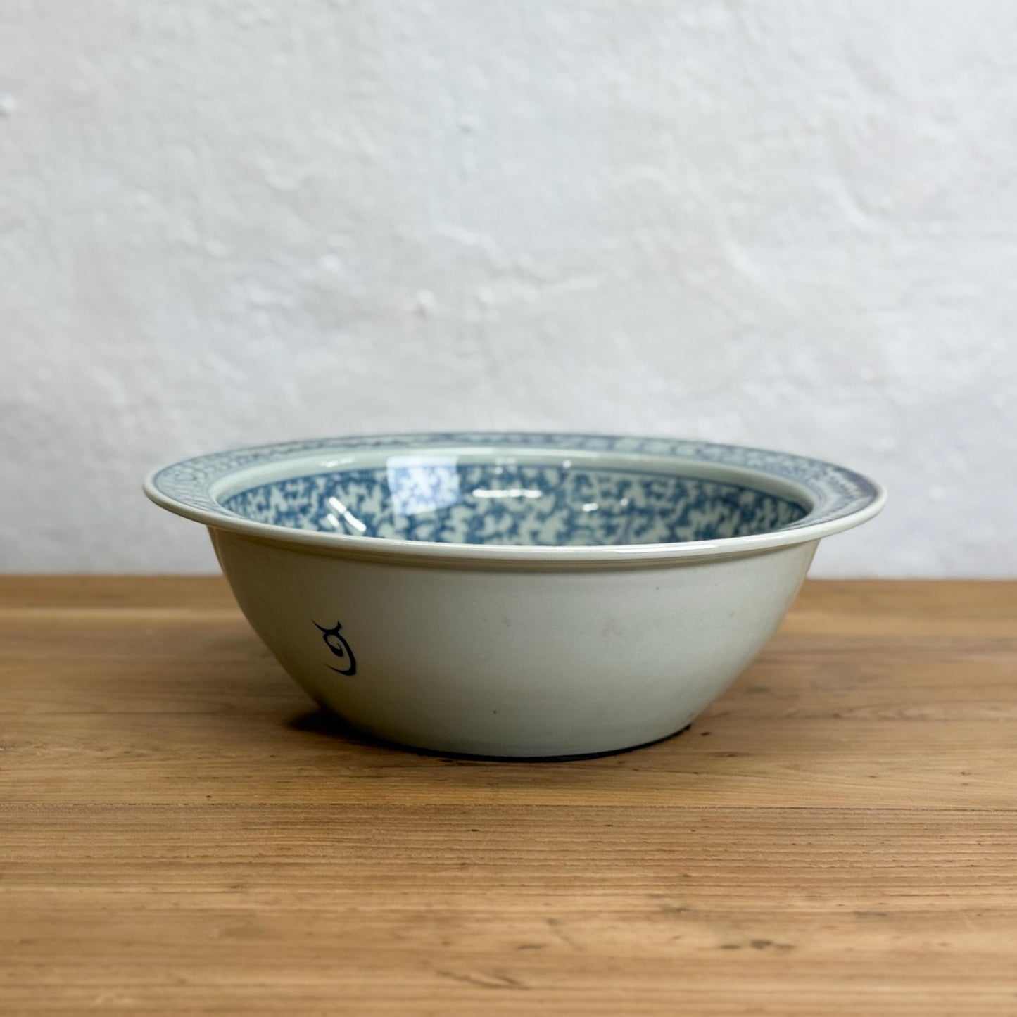 Sweet Pea Vine Porcelain Bowl