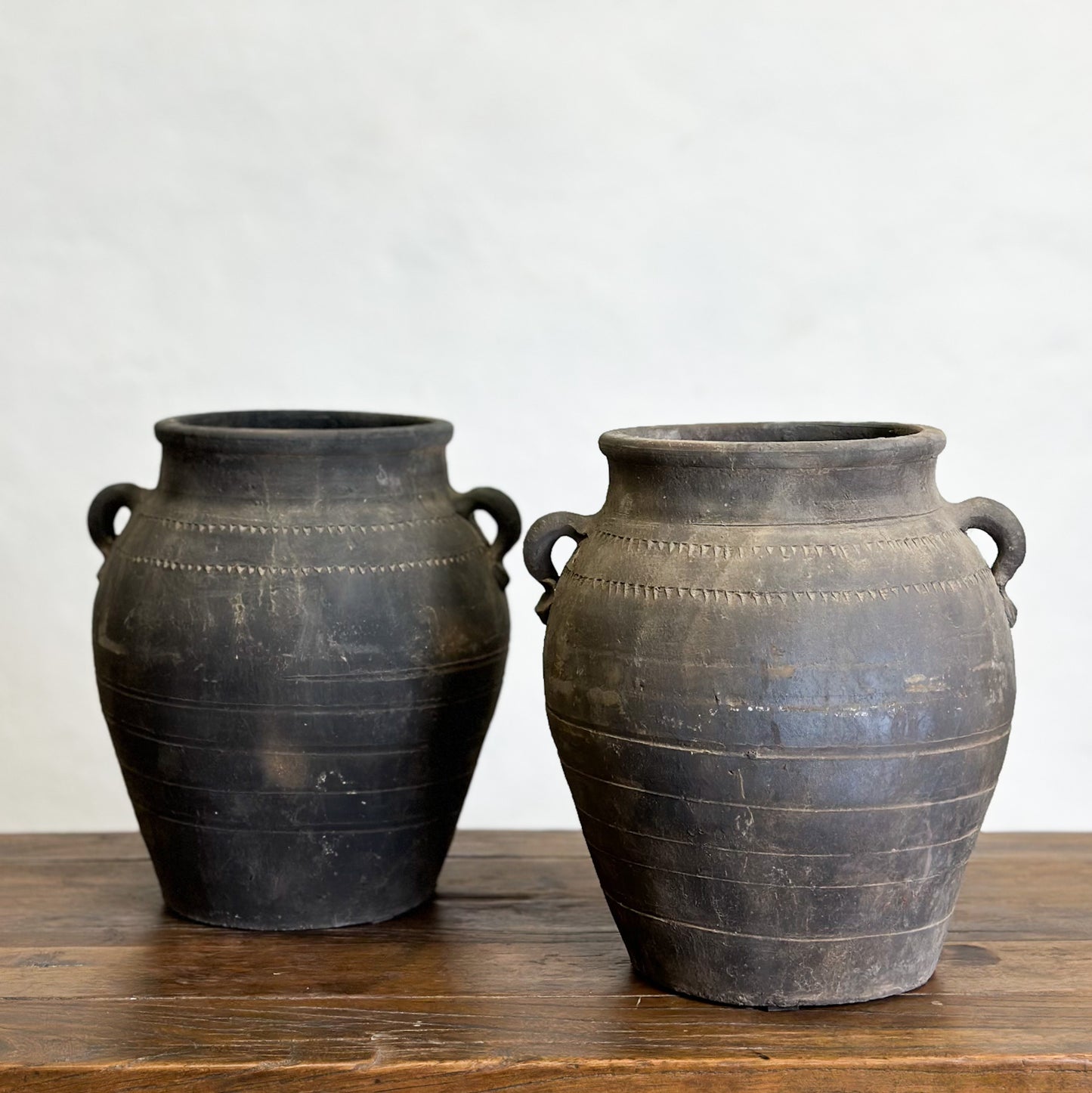 Patterned Tofu Pot with Handles