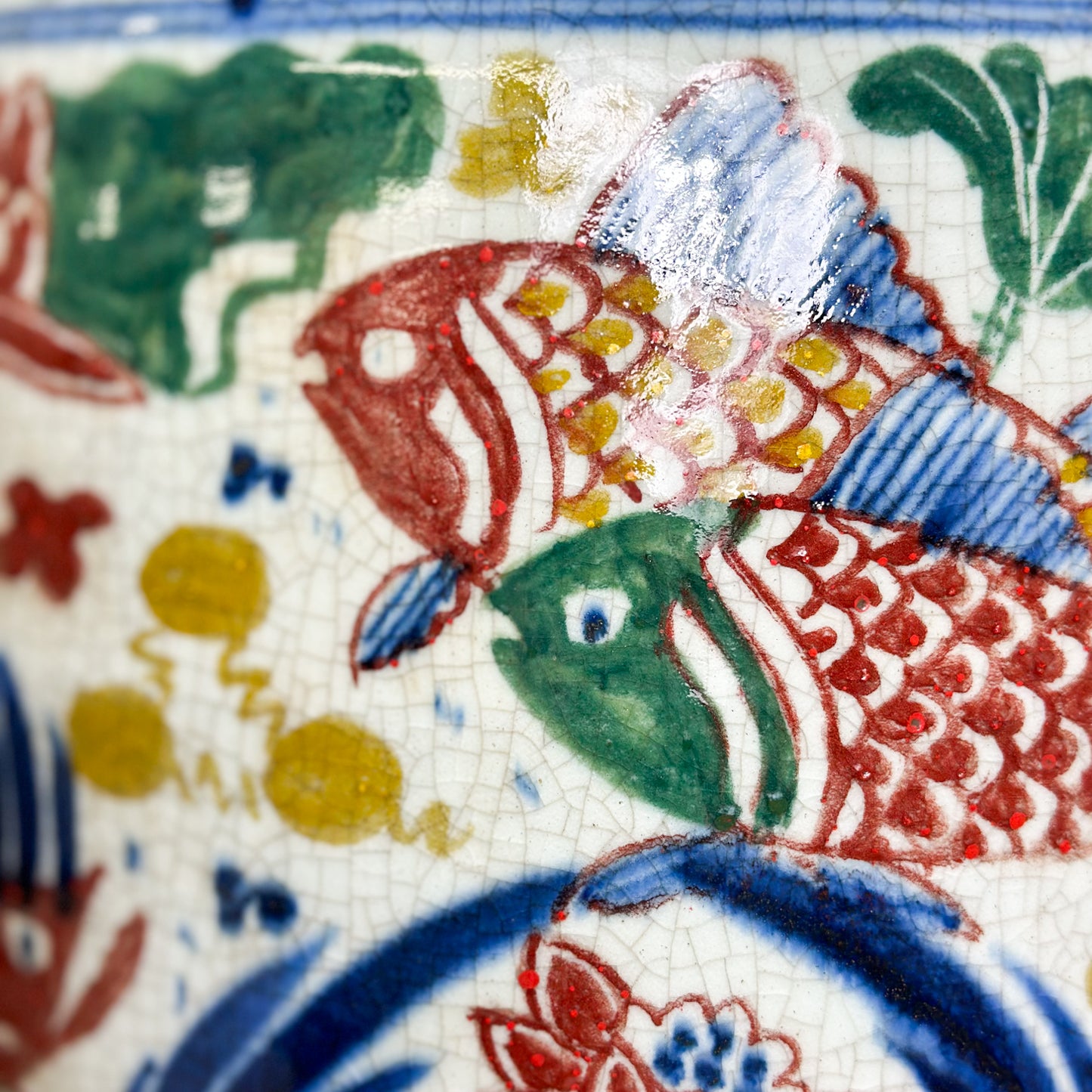 Multicolour Fish Porcelain Melon Jar